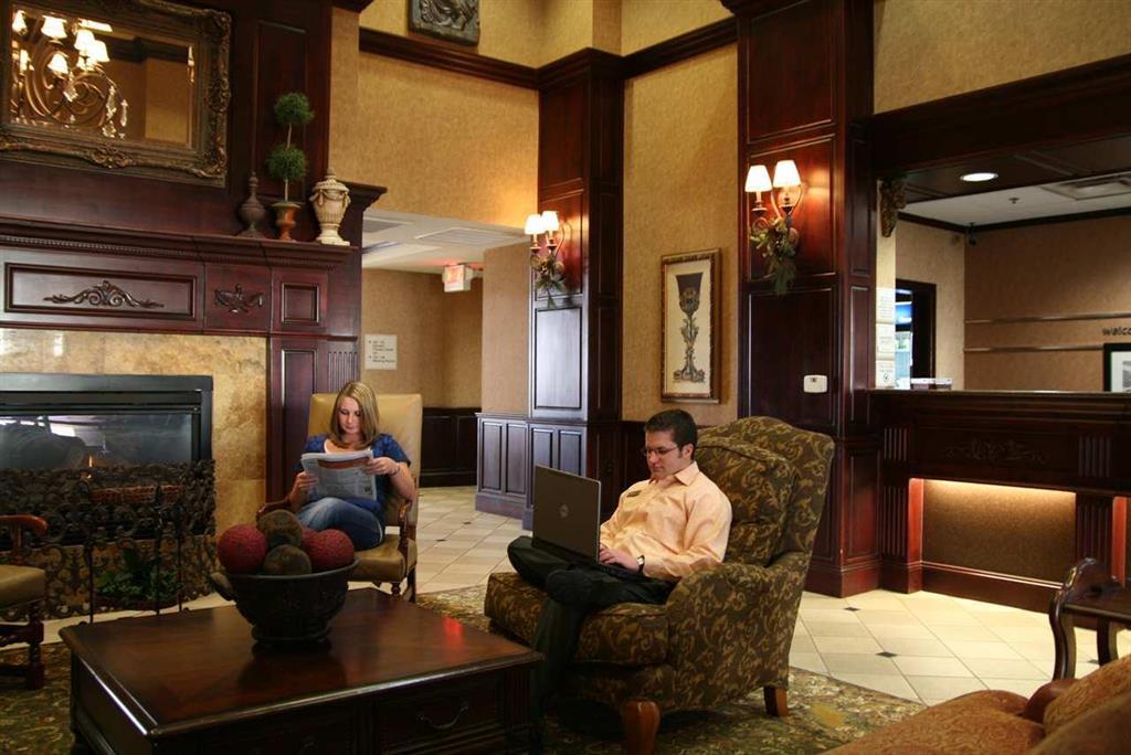 Hampton Inn & Suites Stillwater Dalaman gambar